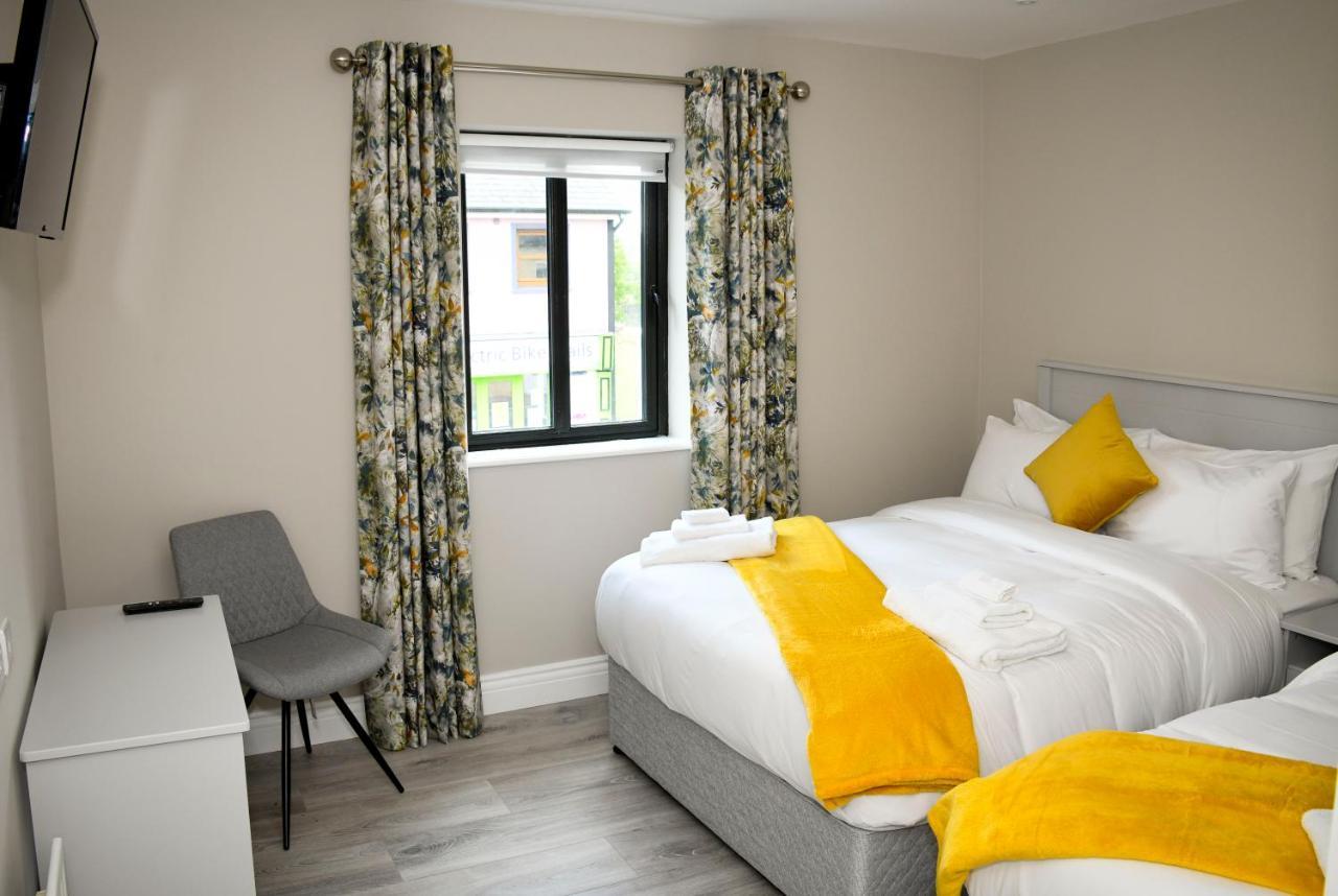 The Leitrim Inn And Blueway Lodge County Leitrim Eksteriør billede