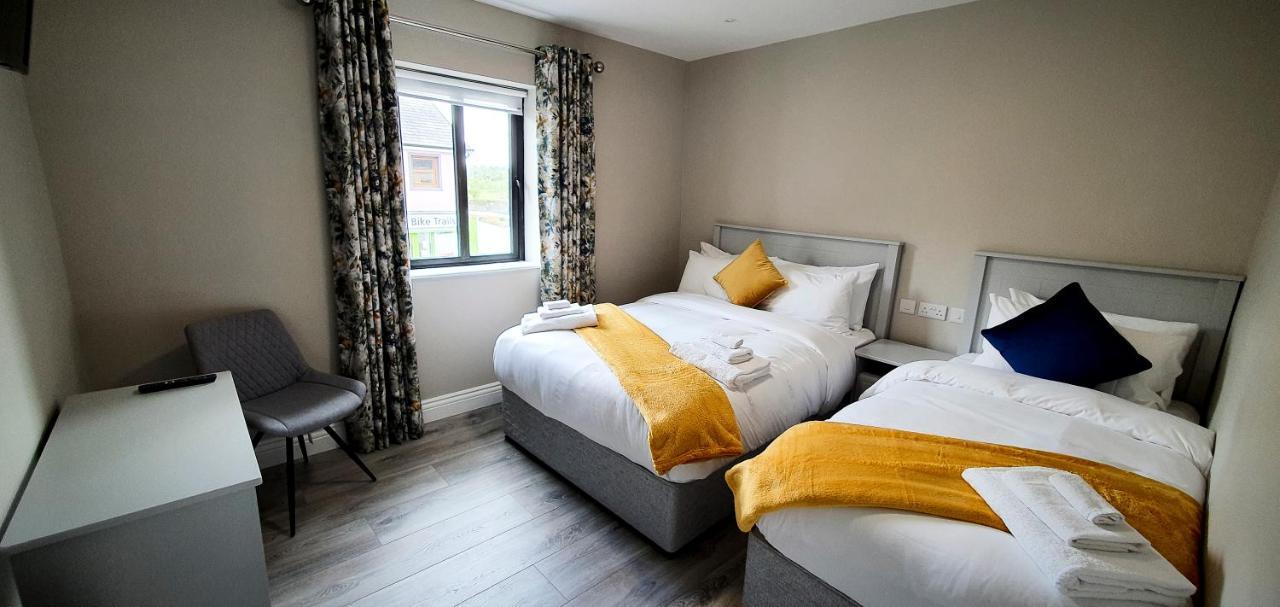 The Leitrim Inn And Blueway Lodge County Leitrim Eksteriør billede