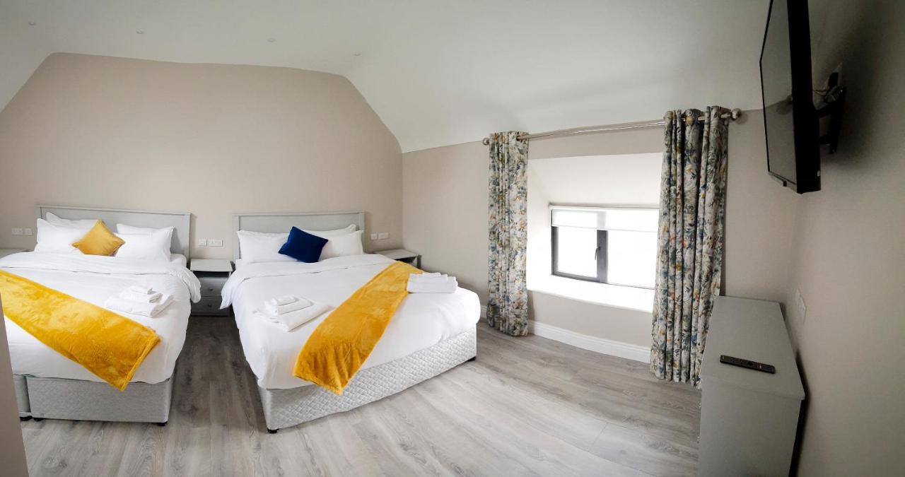 The Leitrim Inn And Blueway Lodge County Leitrim Eksteriør billede